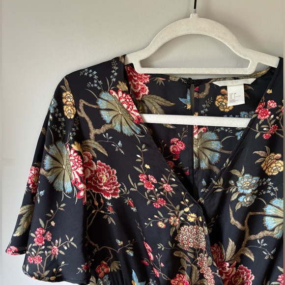 H&M Floral Jumpsuit - Picture 2 of 4